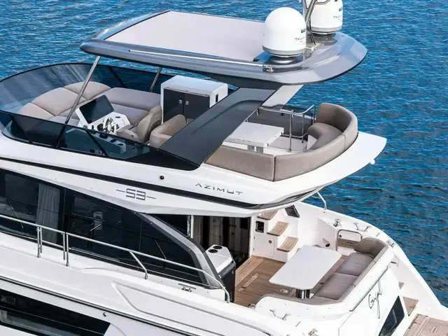 Azimut 53 Fly