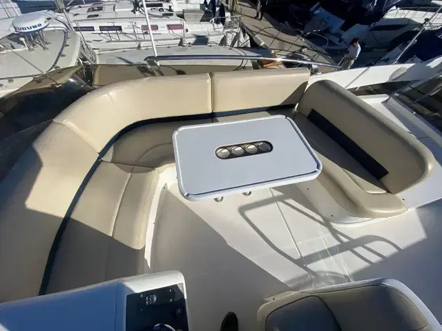 Princess 42 Flybridge