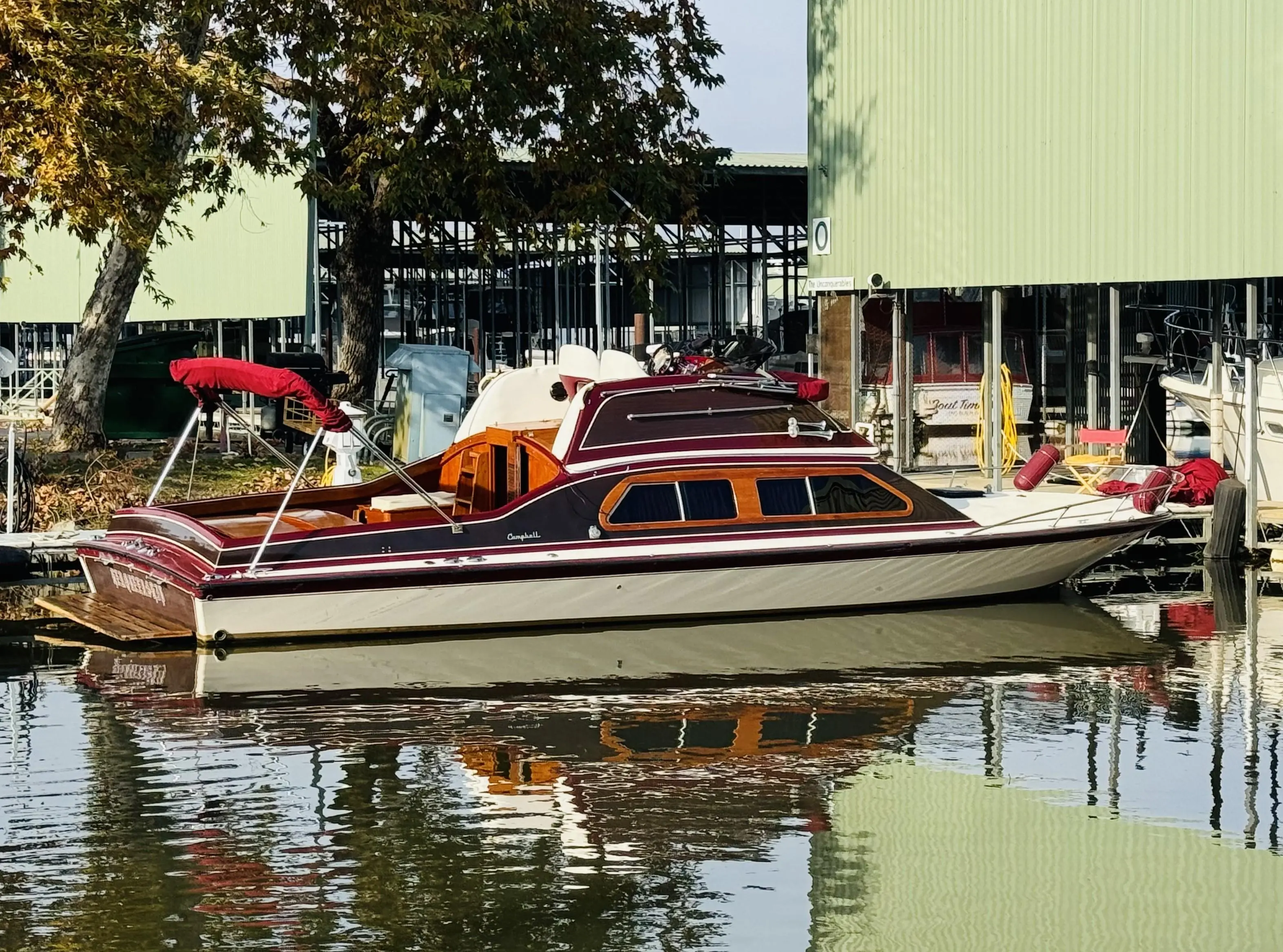 1978 Campbell 32 flybridge cruiser