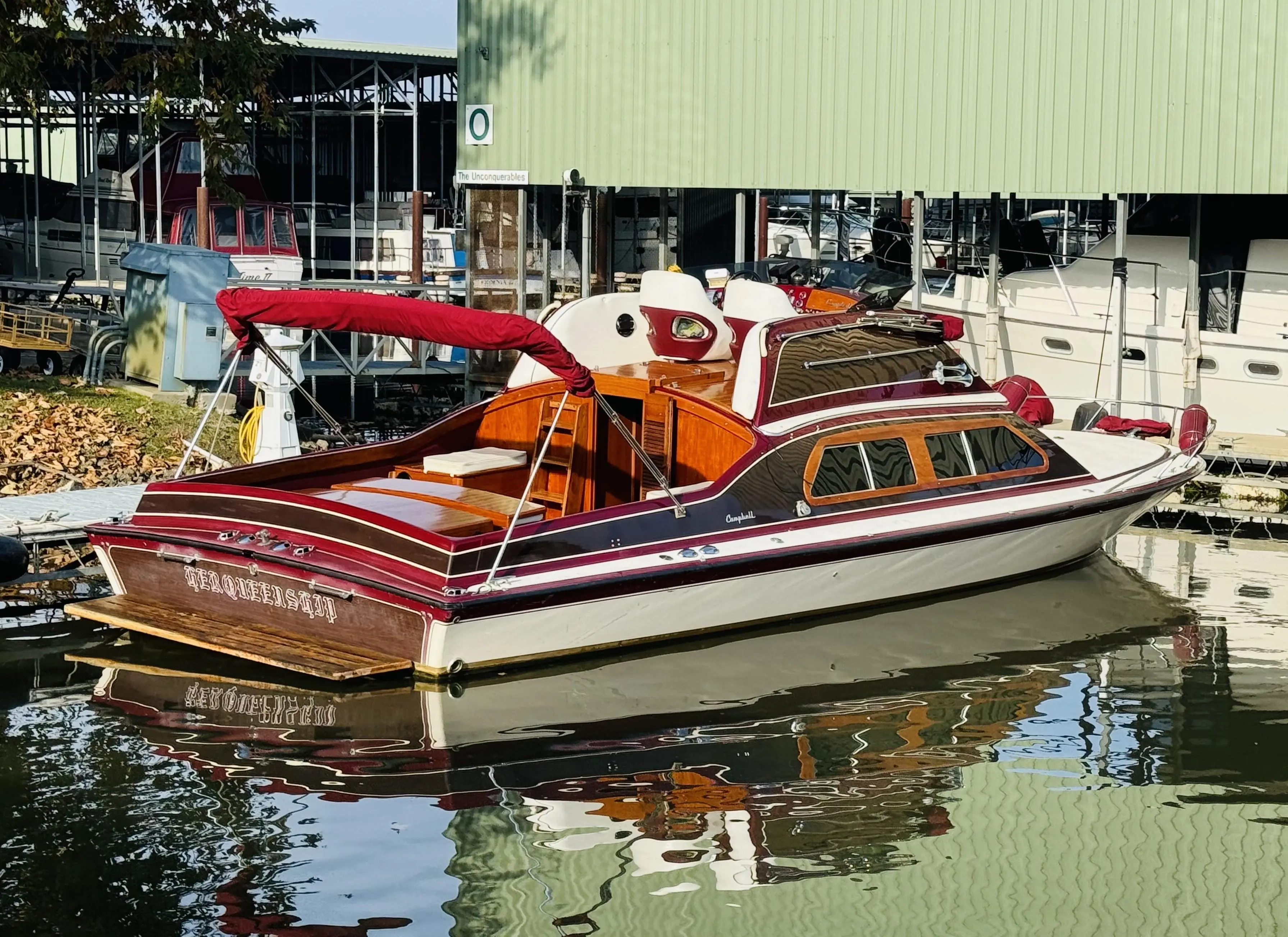 1978 Campbell 32 flybridge cruiser