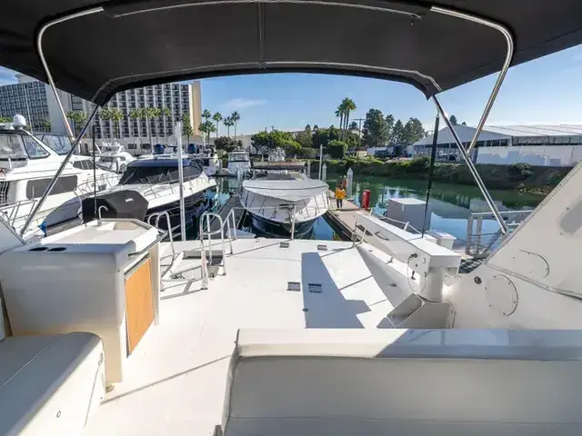 Bayliner 4788 Pilothouse