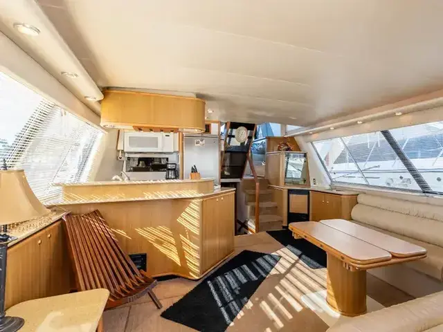 Bayliner 4788 Pilothouse