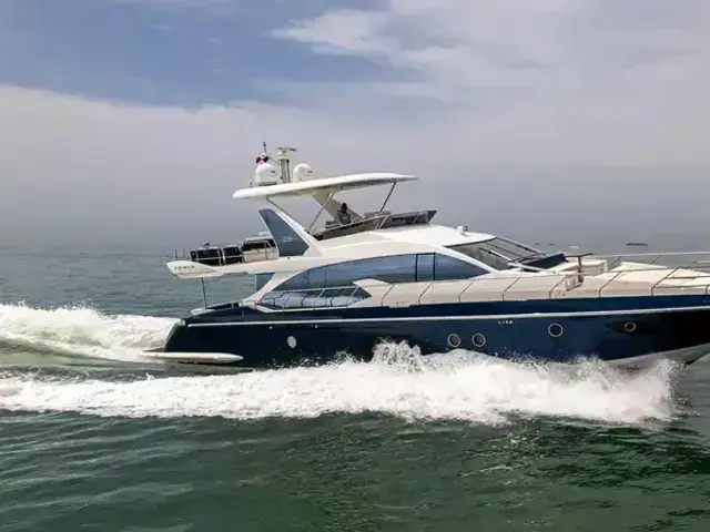 Azimut 66