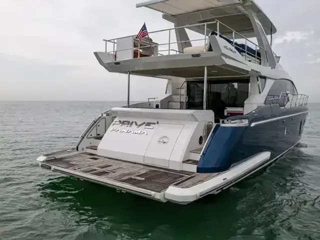 Azimut 66