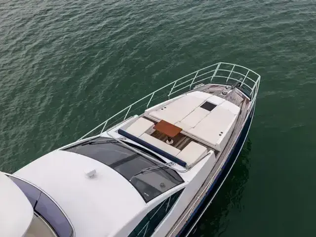 Azimut 66