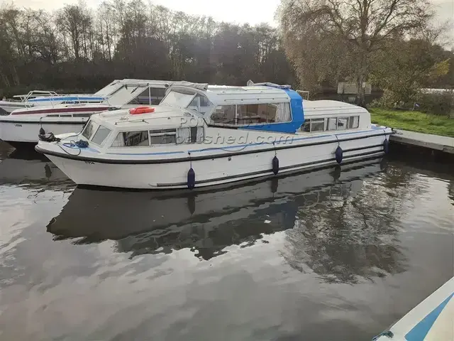 Aquafibre Boats 38 for sale in United Kingdom for £39,995 ($50,449)