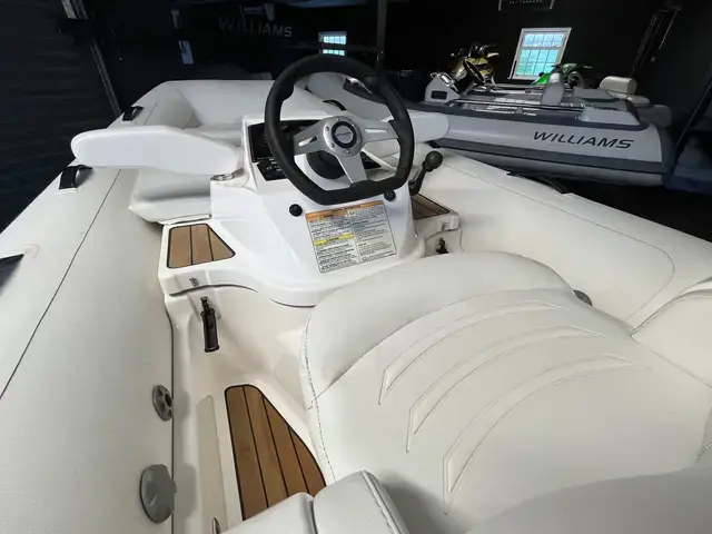 Williams Jet Tenders Turbojet 325