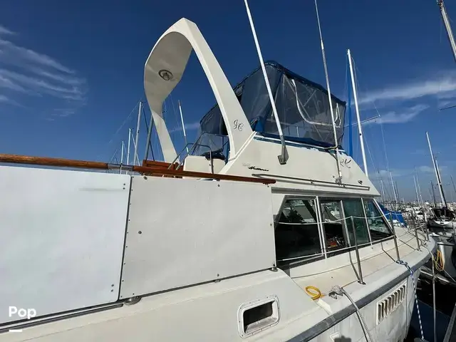 Hatteras 38 Double Cabin