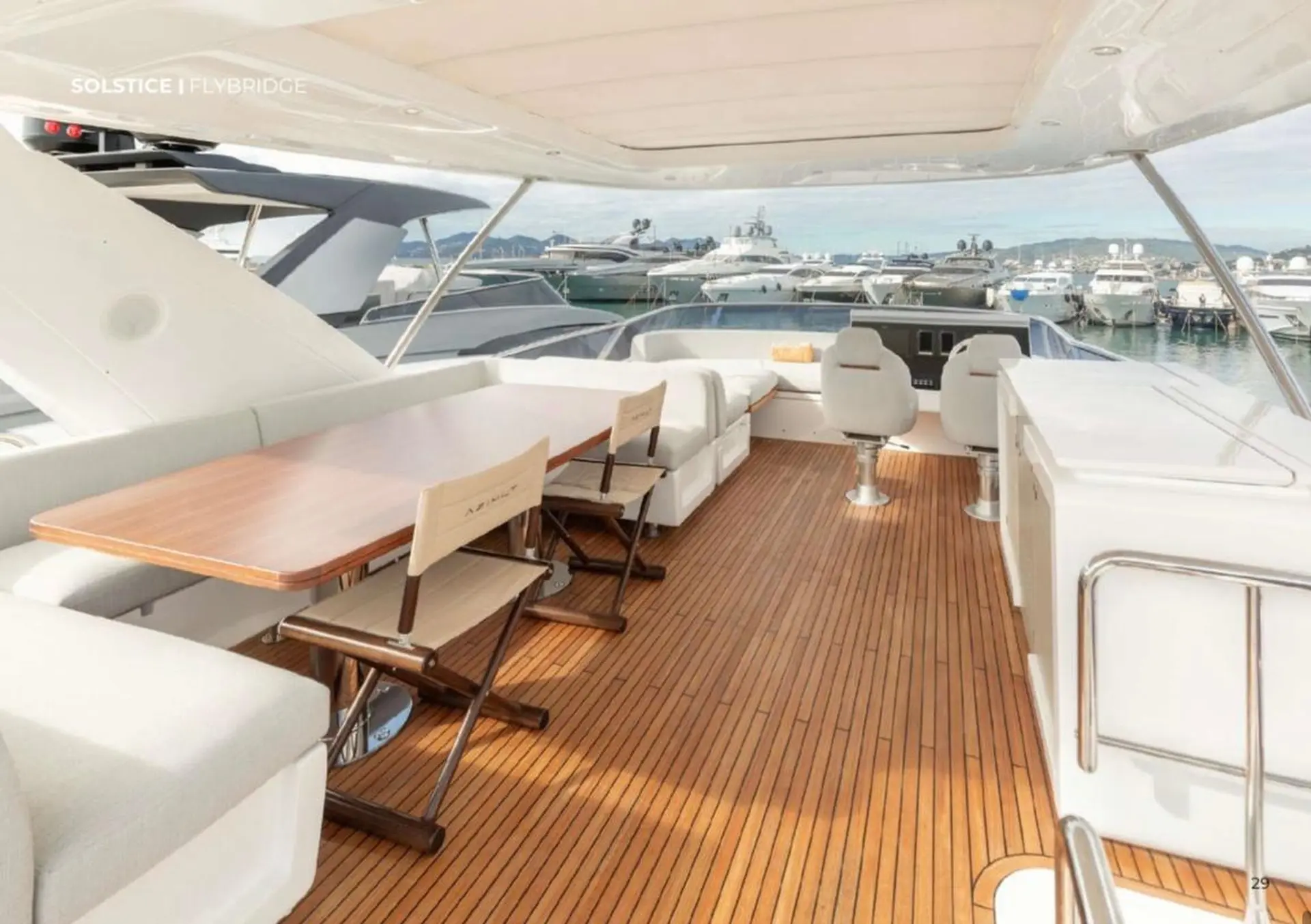 2020 Azimut 72 fly