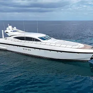 2002 Mangusta 108