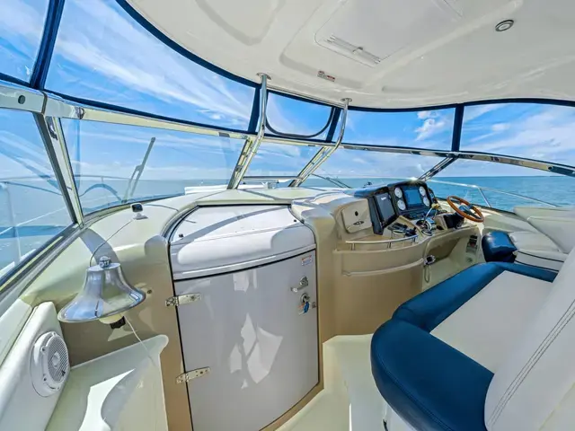 Sea Ray 420 Sundancer