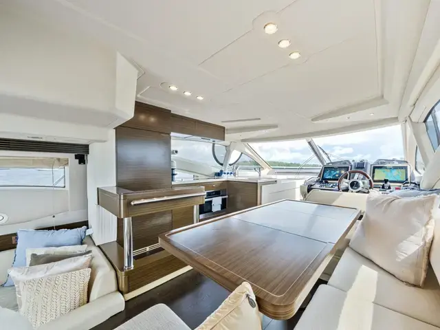 Azimut 54 Flybridge