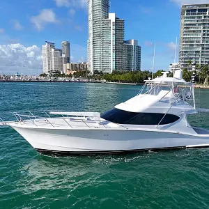 2013 Hatteras Gt 54