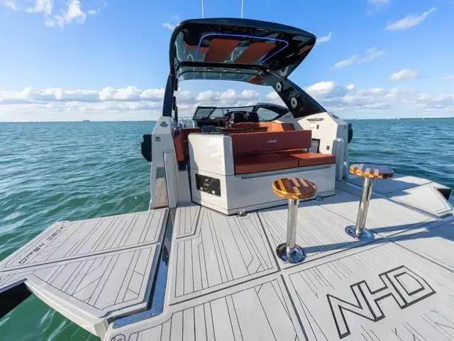 Nhd 325 Open Deck