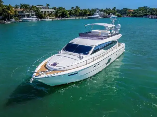 Ferretti Yachts 660