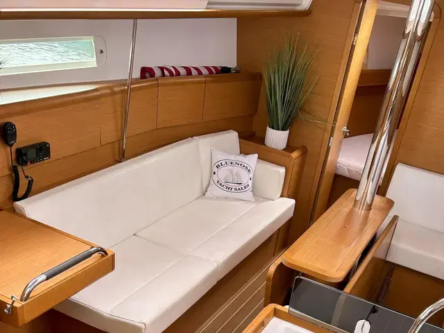 Jeanneau Sun Odyssey 379