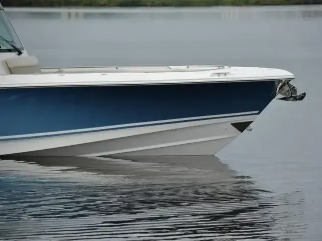 Boston Whaler 330 Outrage