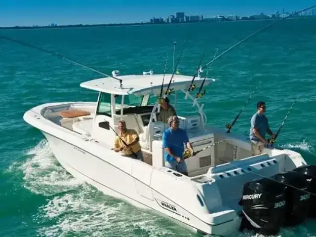 Boston Whaler 380 Outrage