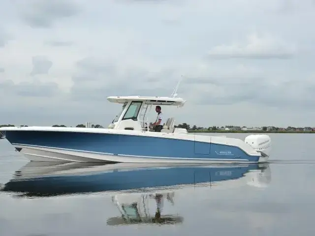 Boston Whaler 330 Outrage