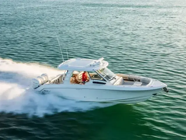 Boston Whaler 350 Realm