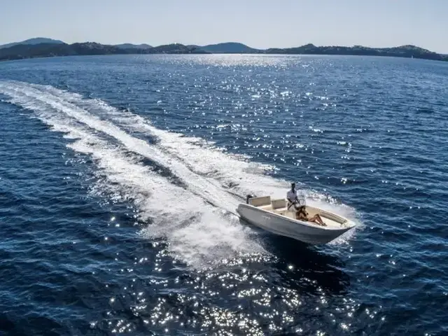 Invictus yachts Invictus 190 fx