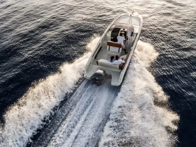 Invictus yachts Invictus 240 cx