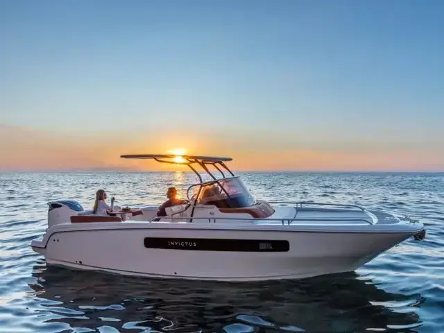 Invictus yachts Invictus 270 cx