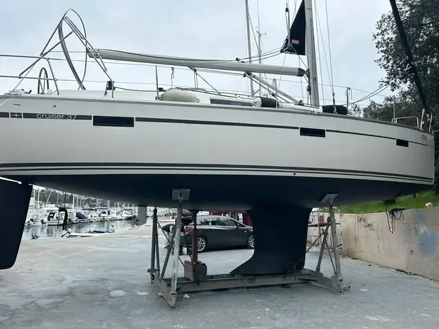 Bavaria Cruiser 37