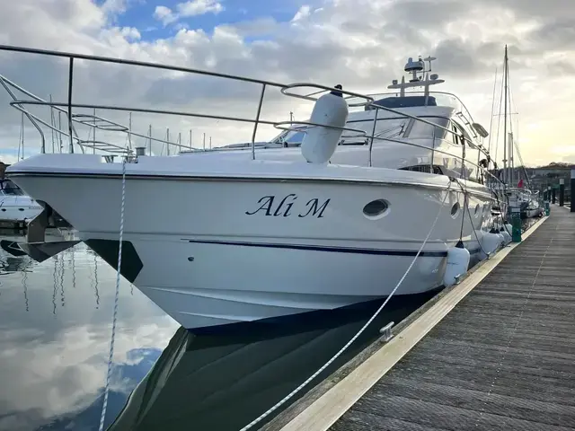 Fairline Squadron 58