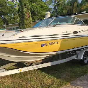 2015 Hurricane Sundeck 217