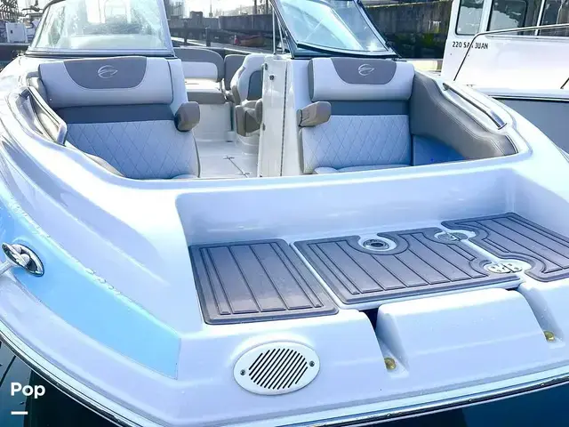 Crownline E235 XS