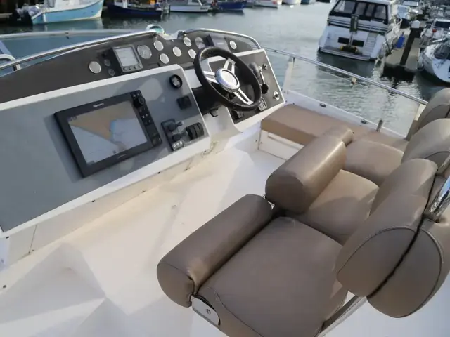 Fairline Squadron 58