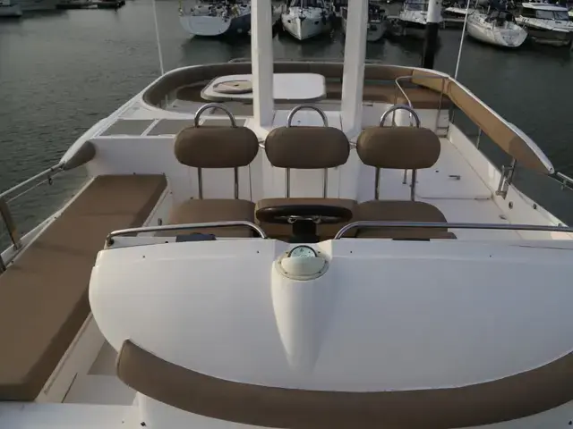 Fairline Squadron 58