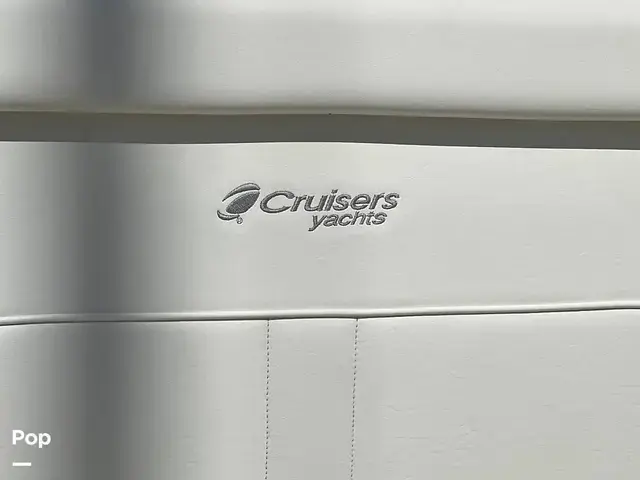 Cruisers Yachts 340 Express