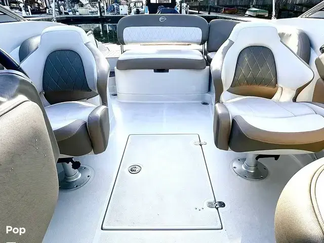 Crownline E235 XS