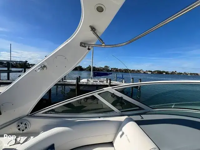 Cruisers Yachts 340 Express