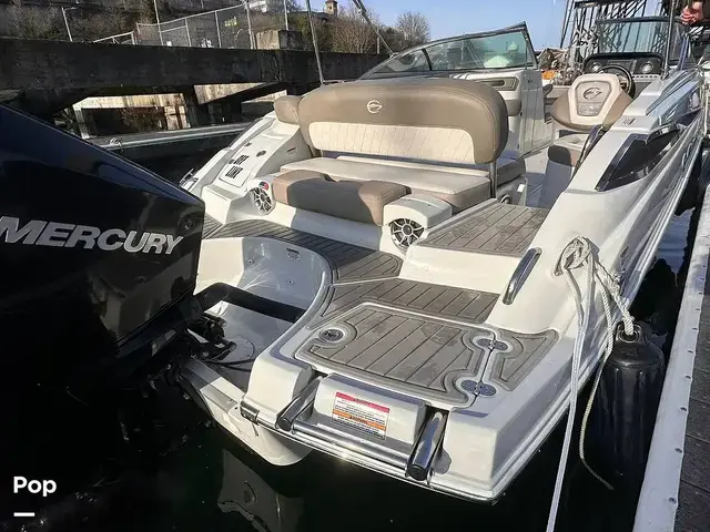 Crownline E235 XS