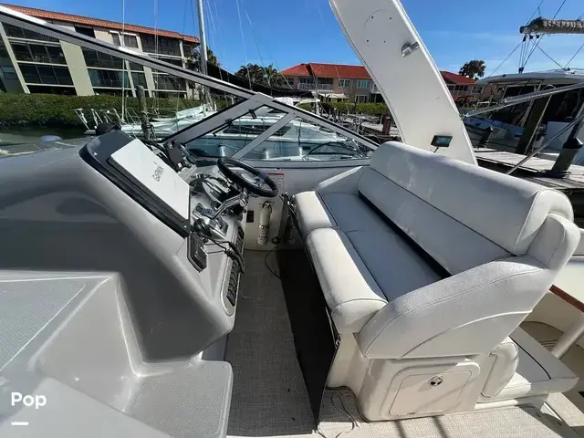 Cruisers Yachts 340 Express