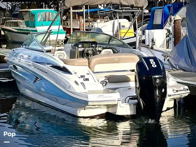 Crownline E235 XS