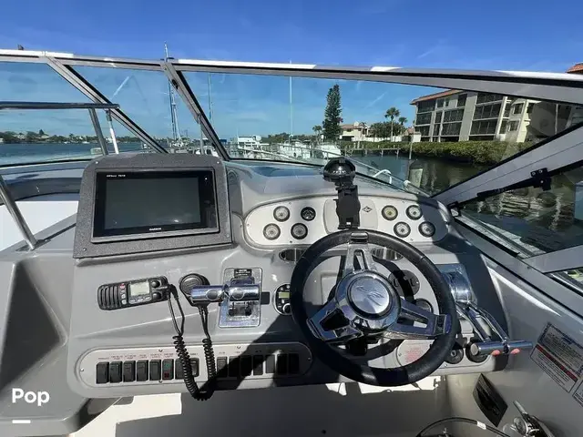 Cruisers Yachts 340 Express