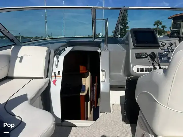 Cruisers Yachts 340 Express