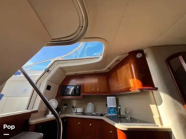 Cruisers Yachts 340 Express