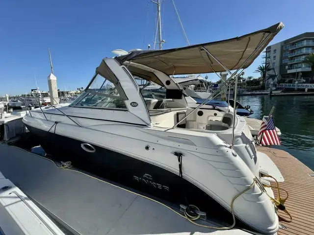 Rinker Express Cruiser 320