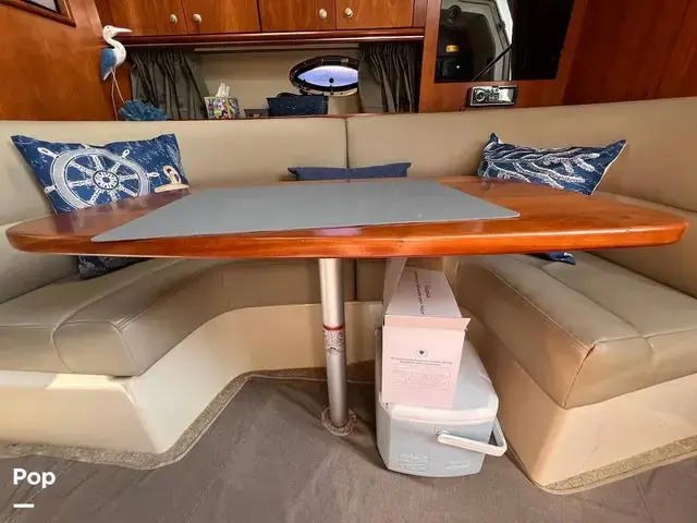 Cruisers Yachts 340 Express