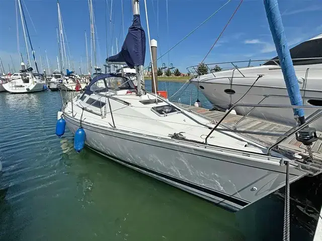 Beneteau First 305