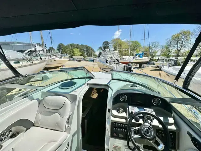 Crownline 264CR