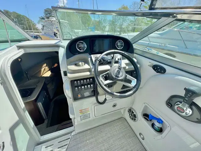 Crownline 264CR