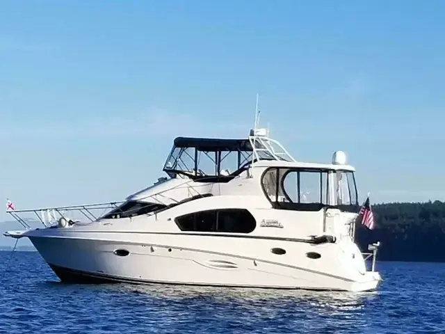 Silverton 35 Motor Yacht