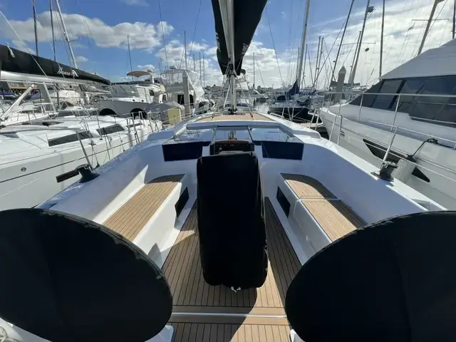 Hanse 418