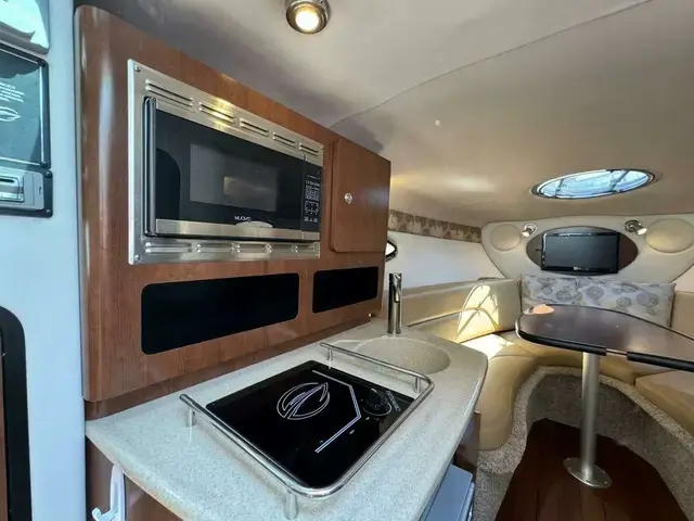 Crownline 264CR